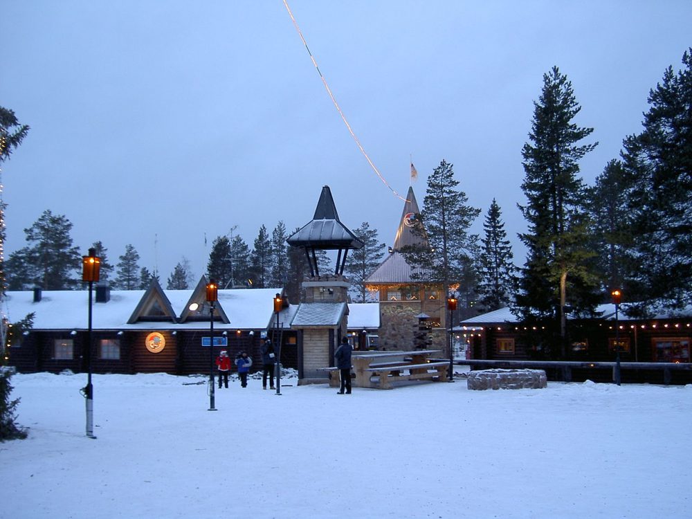 Joulupukin pajakylä, Santapark