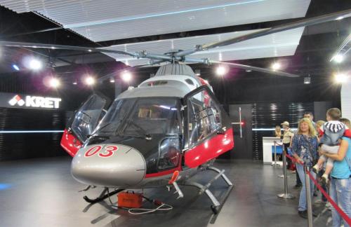 Russian Helicopters Ansat medical configuration.Vaikeasti saavutettavien alueitten hoitokäyttöön suunniteltu kopteri.